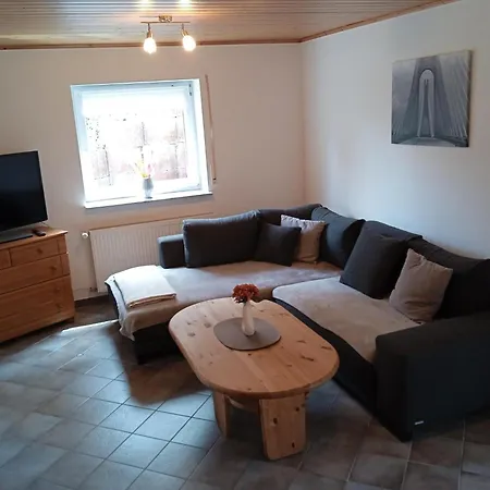 Tranquil Getaway In Scenic Roes, Cleaning Included Apartment Roes