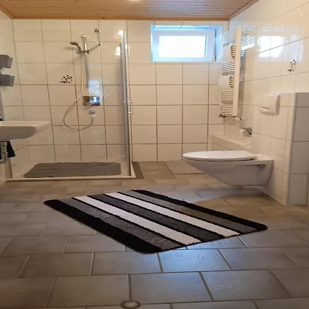 Tranquil Getaway In Scenic Roes, Cleaning Included Apartment Roes
